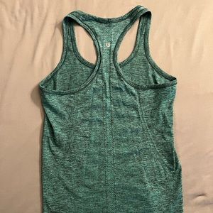 Lululemon Women’s Razorback Tank Top, Size 8, Green